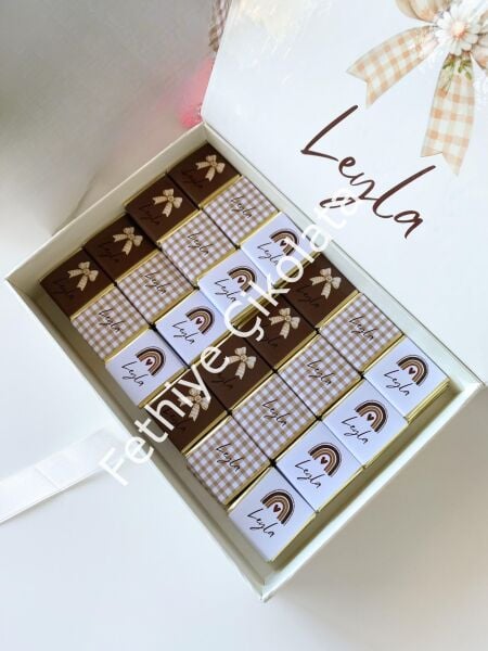 Mukavva Kurdeleli Dekoratif Çikolata Kutusu