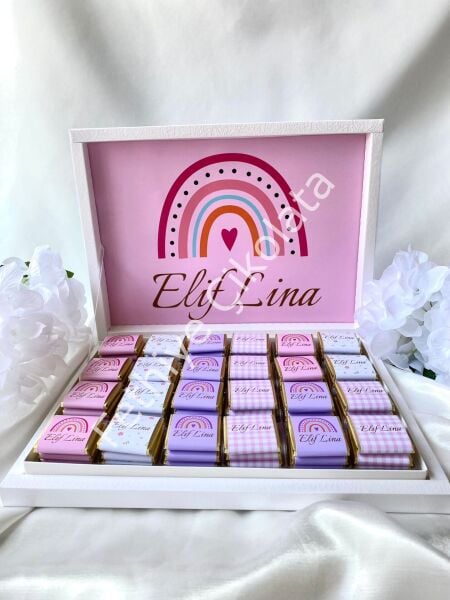 Karton Kutu Kız Bebek Çikolatası