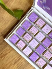 Karton Kutu Kız Bebek Çikolatası