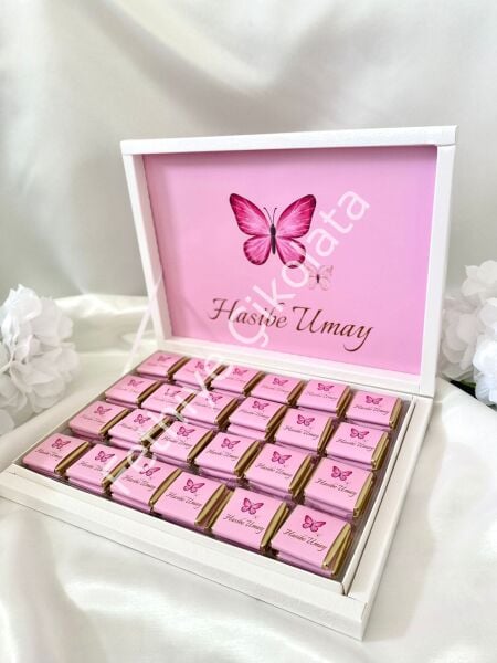 Karton Kutu Kız Bebek Çikolatası