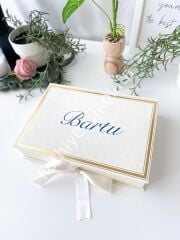 Mukavva Kurdeleli Dekoratif Çikolata Kutusu