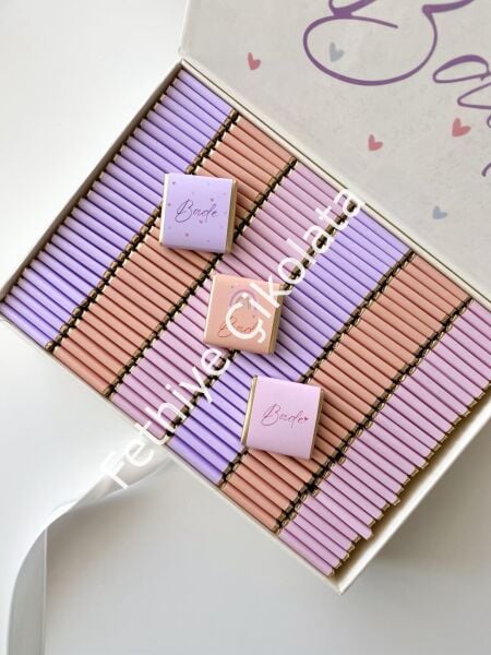 Mukavva Kurdeleli Dekoratif Çikolata Kutusu