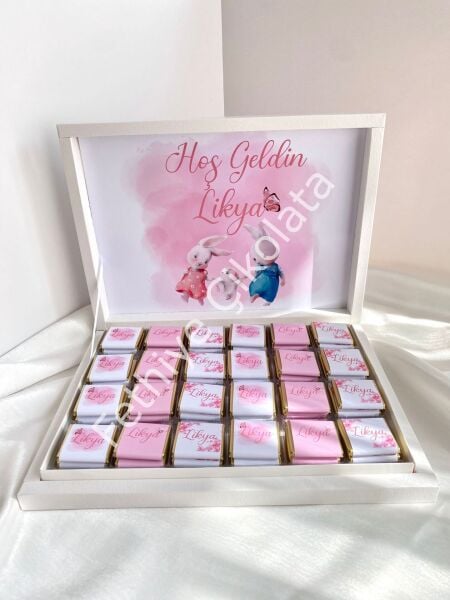 Karton Kutu Kız Bebek Çikolatası