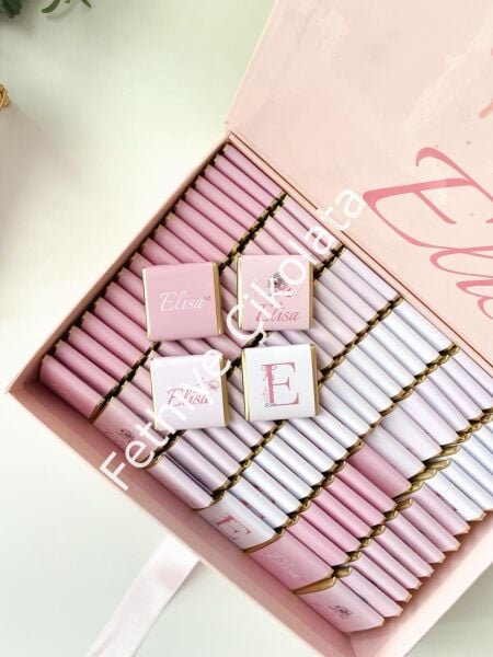 Mukavva Kurdeleli Dekoratif Çikolata Kutusu