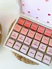 Karton Kutu Kız Bebek Çikolatası