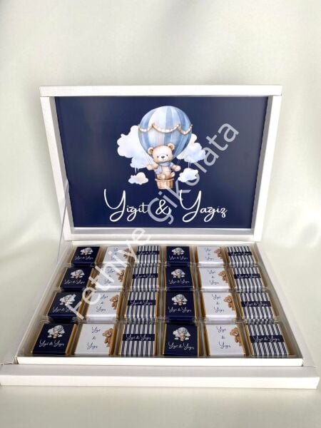 Karton Kutu Erkek Bebek Çikolatası