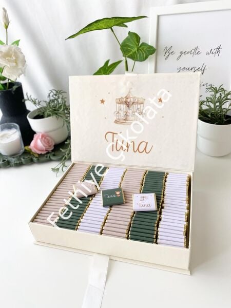 Mukavva Kurdeleli Dekoratif Çikolata Kutusu