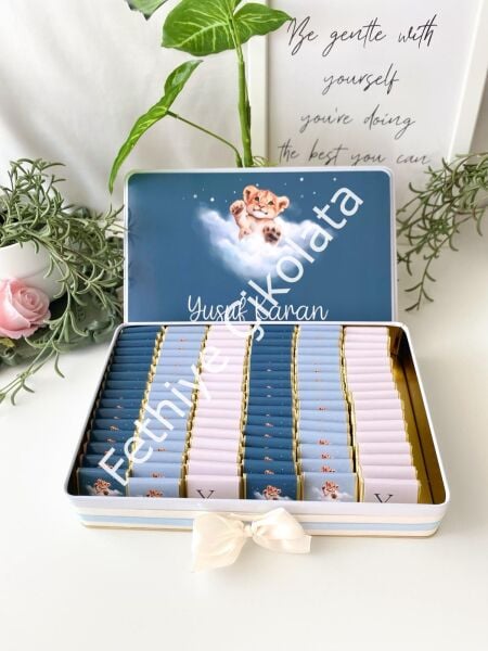 Metal Kutu Bebek Çikolatası