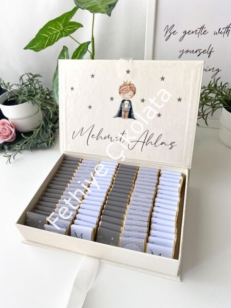 Mukavva Kurdeleli Dekoratif Çikolata Kutusu