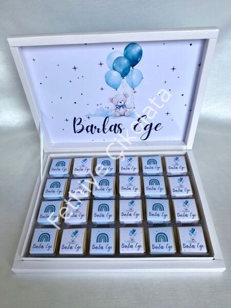 Karton Kutu Erkek Bebek Çikolatası