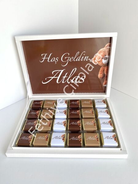 Karton Kutu Erkek Bebek Çikolatası