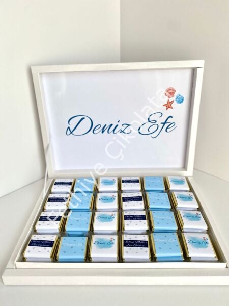 Karton Kutu Erkek Bebek Çikolatası