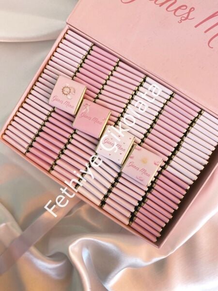 Mukavva Kurdeleli Dekoratif Çikolata Kutusu