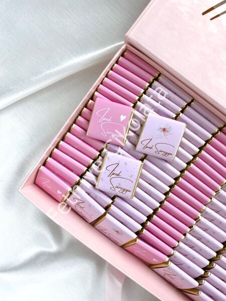 Mukavva Kurdeleli Dekoratif Çikolata Kutusu