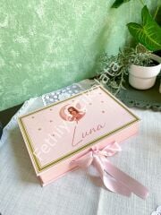 Mukavva Kurdeleli Dekoratif Çikolata Kutusu