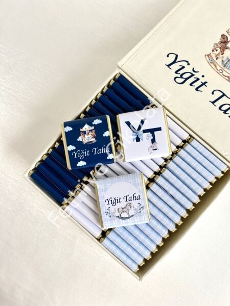 Erkek Bebek Mıknatıslı Kare Kutu