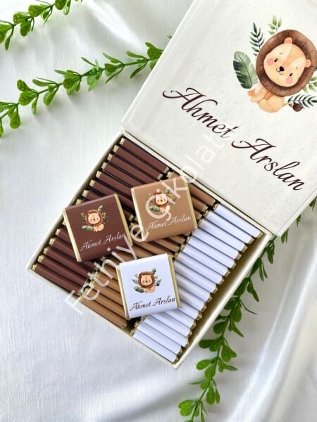 Erkek Bebek Mıknatıslı Kare Kutu