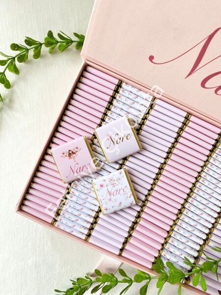 Mukavva Kurdeleli Dekoratif Çikolata Kutusu