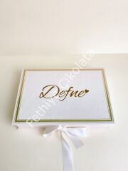 Mukavva Kurdeleli Dekoratif Çikolata Kutusu