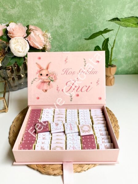 Mukavva Kurdeleli Dekoratif Çikolata Kutusu