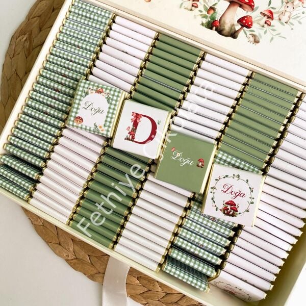 Mukavva Kurdeleli Dekoratif Çikolata Kutusu