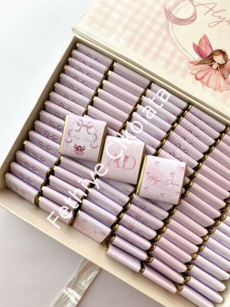 Mukavva Kurdeleli Dekoratif Çikolata Kutusu