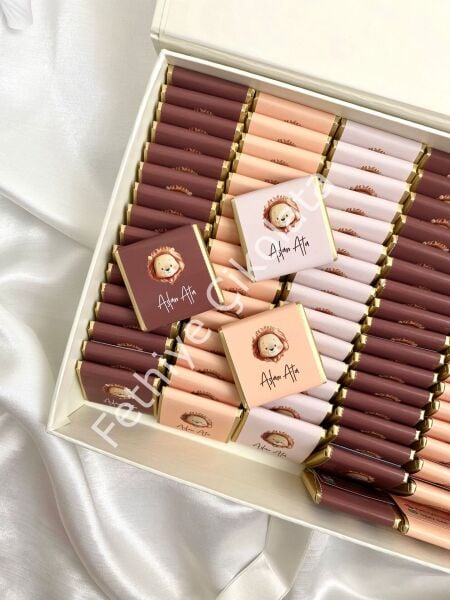 Mukavva Kurdeleli Dekoratif Çikolata Kutusu