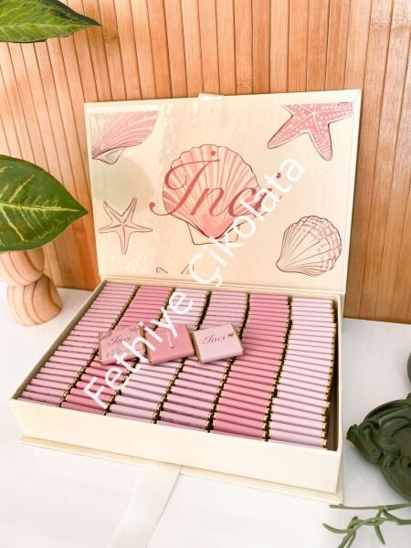 Mukavva Kurdeleli Dekoratif Çikolata Kutusu