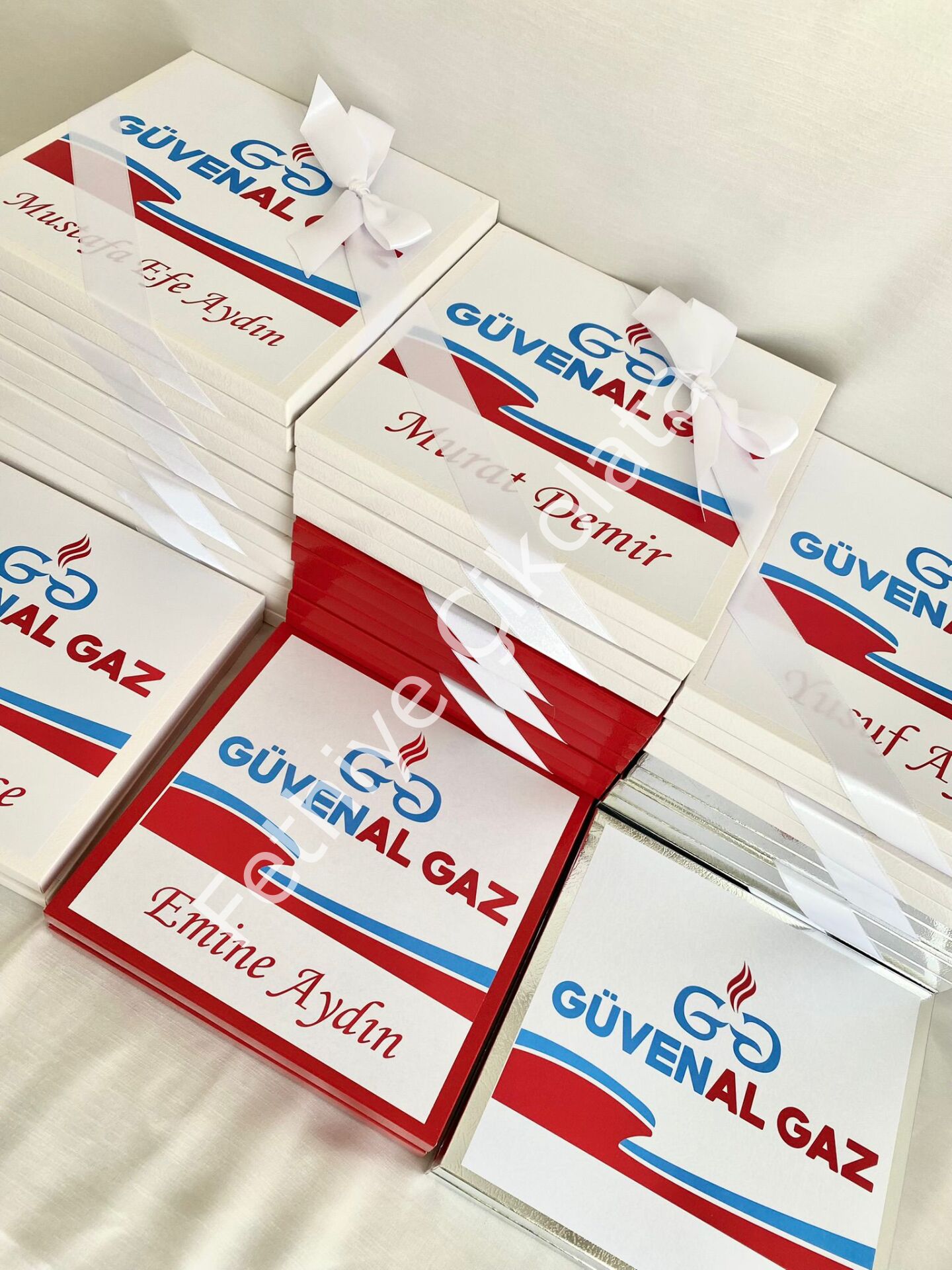 Logolu Çikolata Kutusu