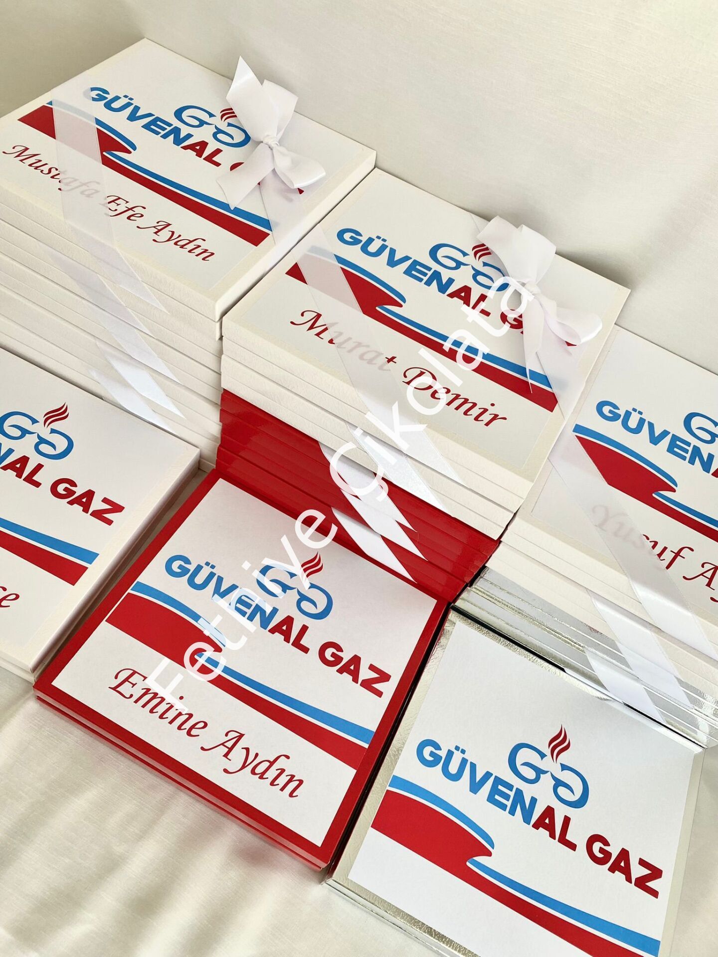 Logolu Çikolata Kutusu