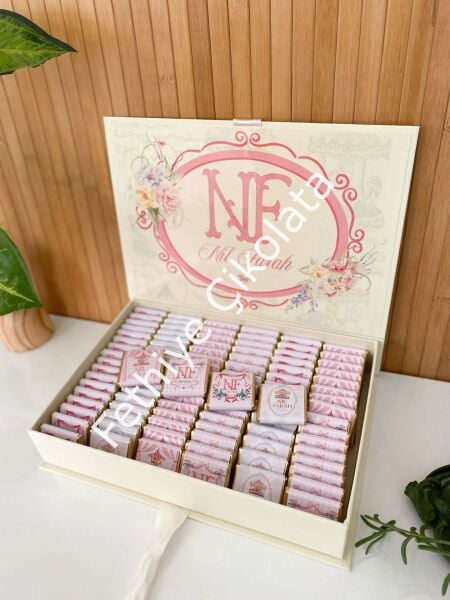 Mukavva Kurdeleli Dekoratif Çikolata Kutusu