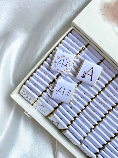 Mukavva Kurdeleli Dekoratif Çikolata Kutusu