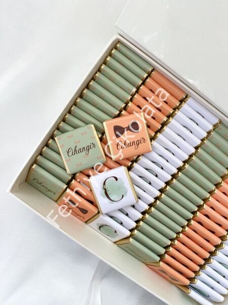 Mukavva Kurdeleli Dekoratif Çikolata Kutusu