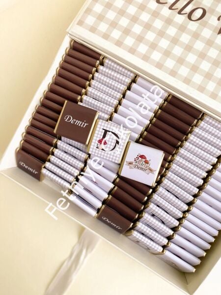 Mukavva Kurdeleli Dekoratif Çikolata Kutusu