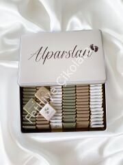 Metal Kutu Bebek Çikolatası