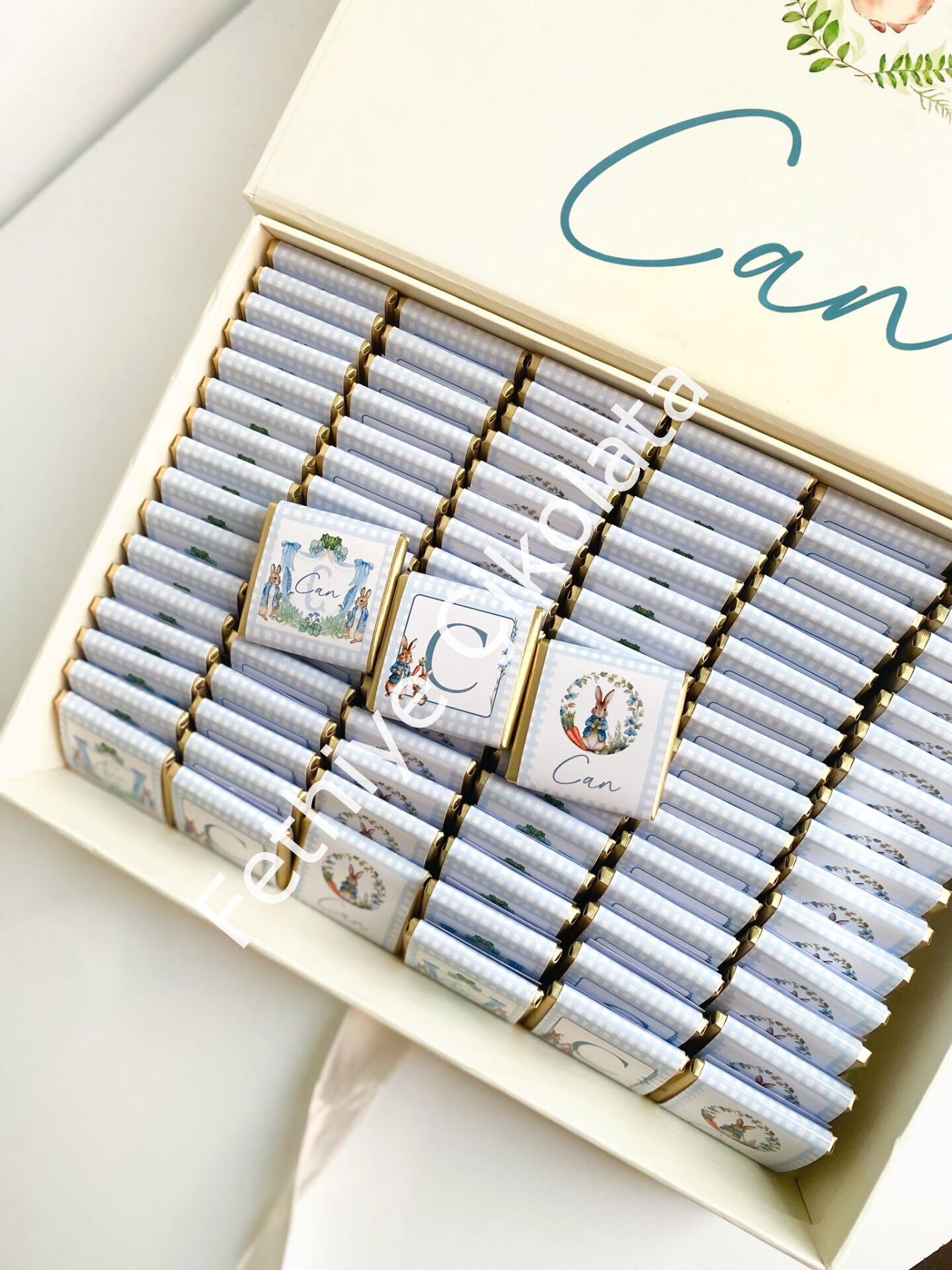 Mukavva Kurdeleli Dekoratif Çikolata Kutusu