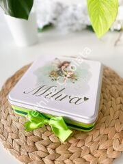 Metal Kutu Bebek Çikolatası