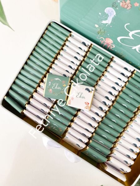 Metal Kutu Bebek Çikolatası