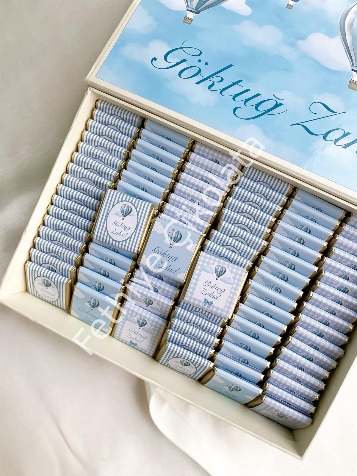 Mukavva Kurdeleli Dekoratif Çikolata Kutusu