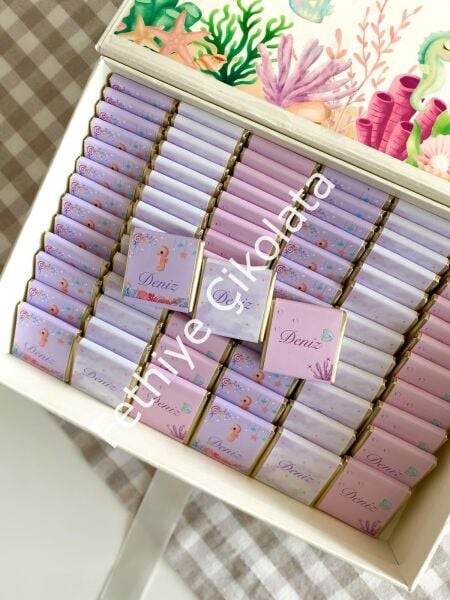 Mukavva Kurdeleli Dekoratif Çikolata Kutusu