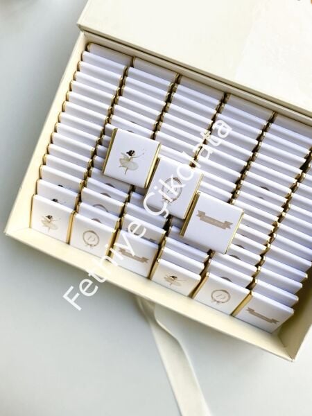 Mukavva Kurdeleli Dekoratif Çikolata Kutusu