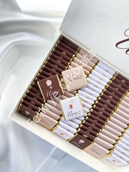 Mukavva Kurdeleli Dekoratif Çikolata Kutusu