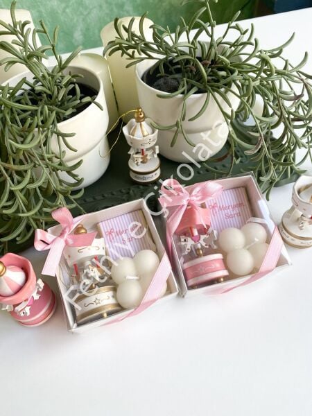 Atlı Karınca & Mum & Çikolata Kutusu