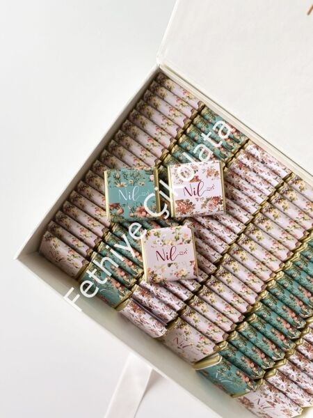 Mukavva Kurdeleli Dekoratif Çikolata Kutusu