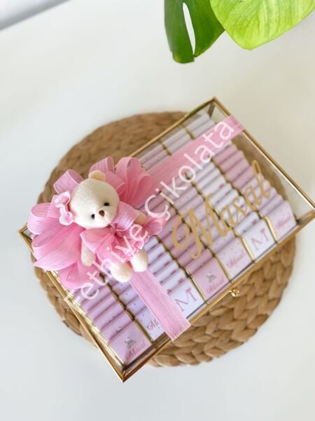 Ayıcıklı Kız Cam Çikolata Kutusu