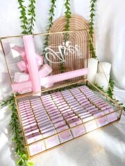 Çiçekli Kız Cam Çikolata Kutusu