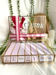 Çiçekli Kız Cam Çikolata Kutusu