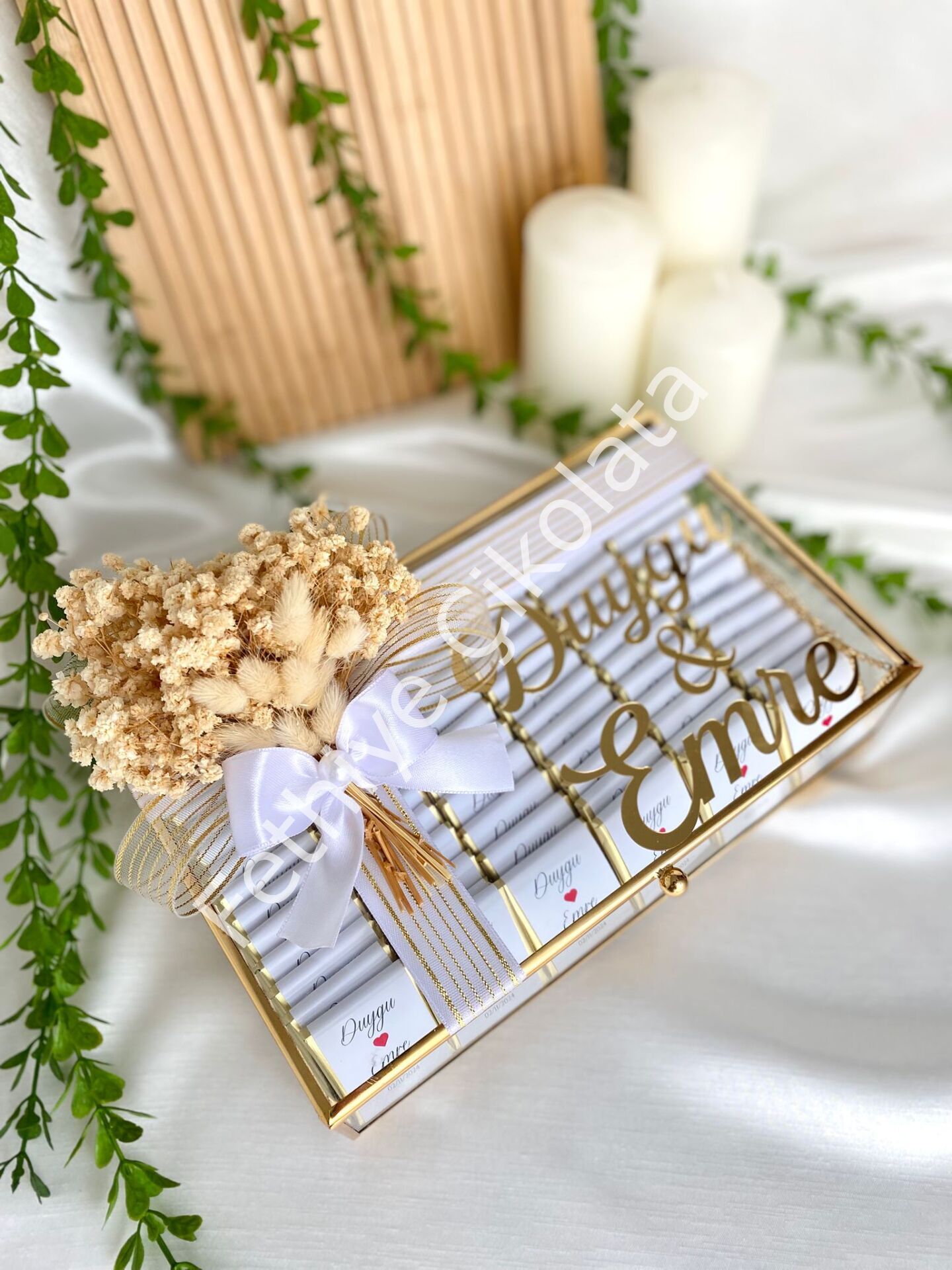 Cam Kutu Isteme Çikolatası