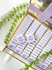 Cam Kutu Isteme Çikolatası