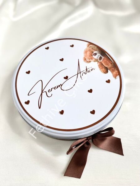 Yuvarlak Metal Kutu Bebek Çikolatası